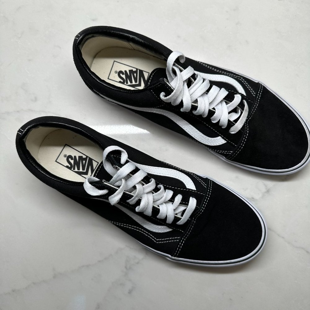 VANS COMFYCUSH OLD SKOOL SIZE 11.5